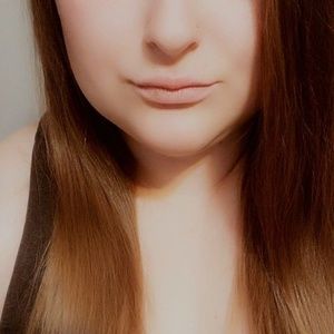 Meet your Posher, Dayna